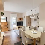 דירה Flh Homey With Balcony
