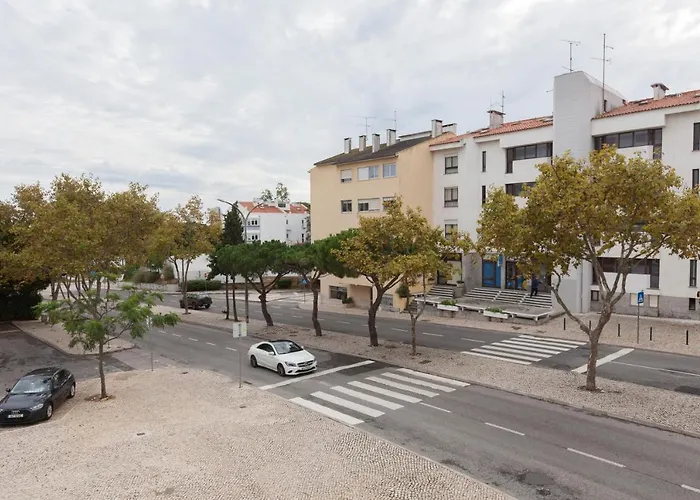 Daire Flh Homey With Balcony Cascais