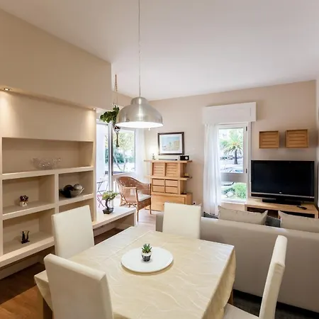 Flh Homey With Balcony קסקאיס